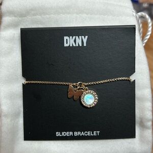 Butterfly slider bracelet